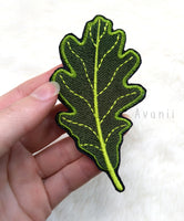 Oak Leaf - Embroidered Iron-on Patch